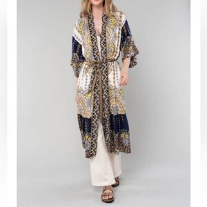 NWOT Lovestitch Late Mornings Kimono Robe